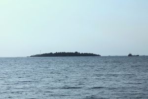 Pulau Panjang tampak dari kejauhan di perairan Jepara